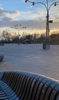 Pryberezhnyy square-Dnipropetrovs'ka city council