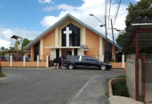 Christ the King and St. Michael's Roman Catholic Church景点图片