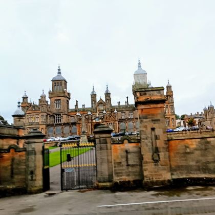 英国爱丁堡+伦敦+牛津+湖区6日5晚拼小团