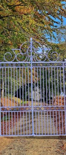 Chateau de la Mercerie-马尼亚克拉瓦莱特维拉尔