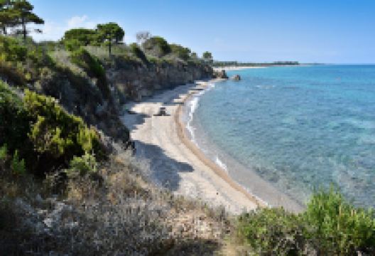 Marina Di Funtanaccia景点图片