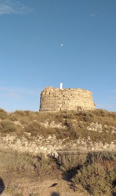 Recinto Amurallado de Rada-穆里略埃尔昆德