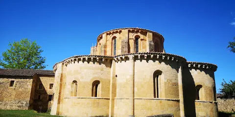 Monasterio Santa Maria La Real de Gradefes