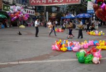 人民路商业步行街购物图片