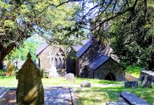 Llangunnor Parish Church景点图片
