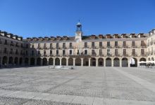 Plaza Mayor de Ocana景点图片