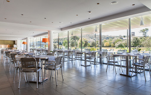 Mon St. Benet Restaurant