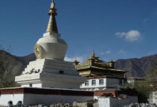 景戈公园-景戈白塔景点图片