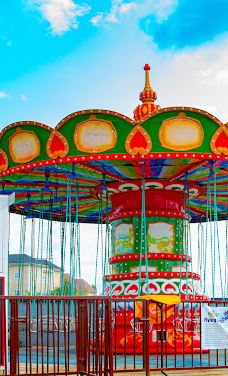 DREAM WORLD AMUSEMENT PARK-奥韦里