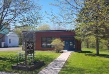 Zephyr Public Library景点图片