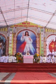 Bác Trạch Church-钱海县
