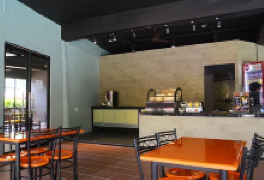 甘孟山城野生动物园景点图片