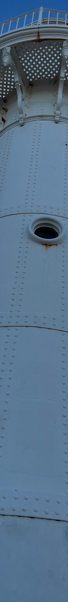 卧龙岗防波堤灯塔-卧龙岗