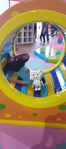 We Play Loud Kids Indoor Playground-亨廷顿海滩