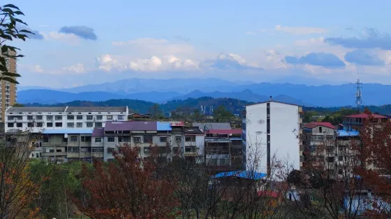 尖嘴嶺