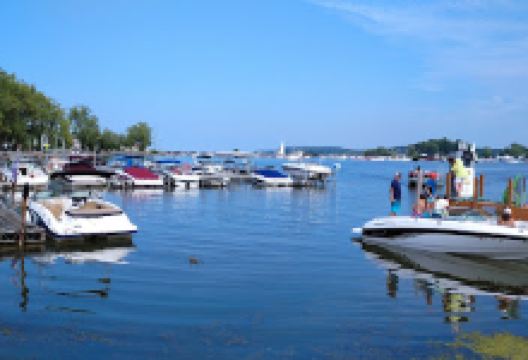 Krenzer Marina景点图片