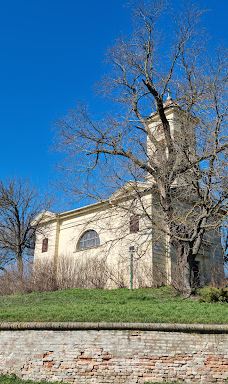 Wenckheim kripta és kápolna-贝凯什乔鲍伊区