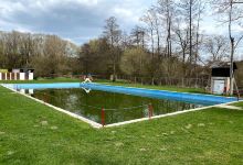 Camp and Swimming Pool Želízy景点图片
