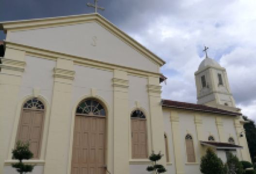 华都牙也天主堂景点图片