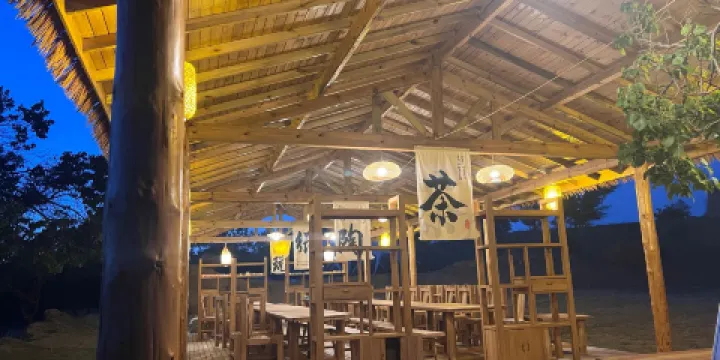 忘憂谷房車露營度假區