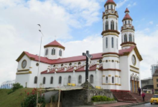 Iglesia de Nuestra Senora Del Rosario景点图片