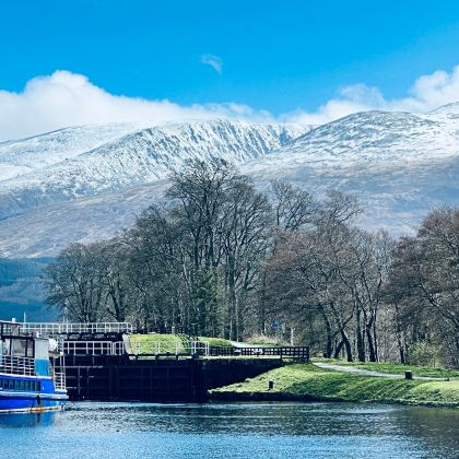 爱丁堡+苏格兰高地4日3晚拼小团