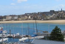 Plage des Bas-Sablons景点图片