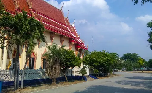 Wat Wang Khanai Hot Spring