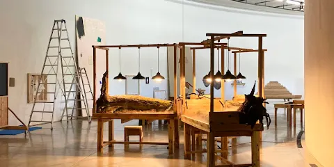 青森國際藝術中心