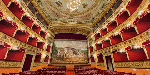 路易吉·皮蘭德婁劇院