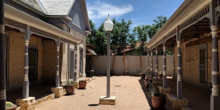 Annie Riggs Memorial Museum