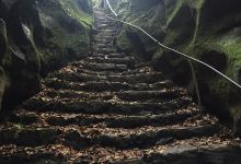 Pigeon Hole Cave景点图片