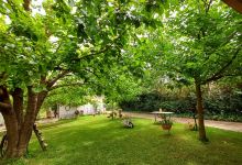 Klio's Honey Farm景点图片