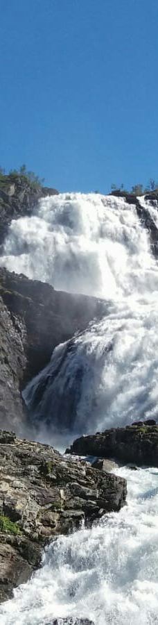 Kjosfossen 肖斯瀑布-艾于兰