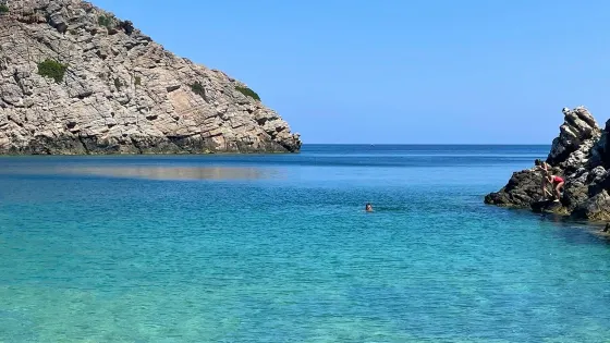 Paralia Menies