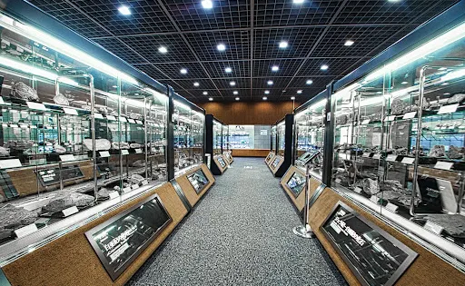 地質標本館