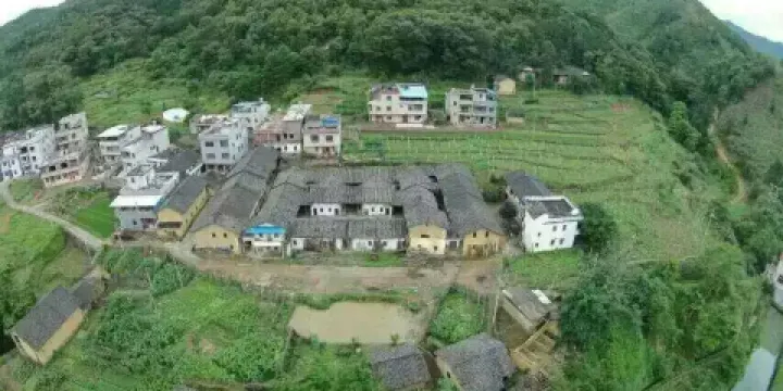 黃石村黃石祖屋