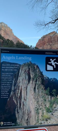 The Grotto Picnic Area-华盛顿县