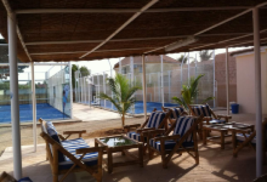 Padel club ngaparou景点图片