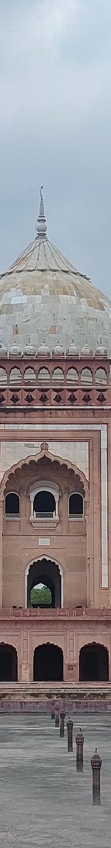 萨夫达尔疆陵墓-新德里