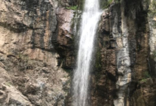 Kegety Waterfall景点图片