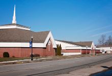 North Webster Community Church景点图片