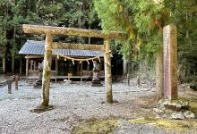 Agatanushi Shrine景点图片