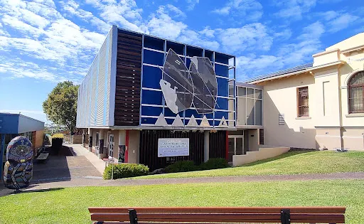 Gladstone Regional Art Gallery & Museum