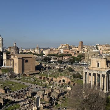 意大利罗马+锡耶纳+比萨+拉斯佩齐亚+热那亚+法国尼斯8日7晚私家团