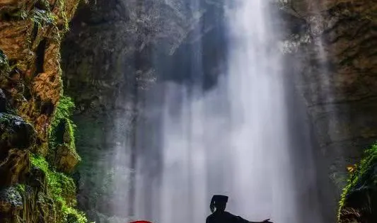 情陽洞天