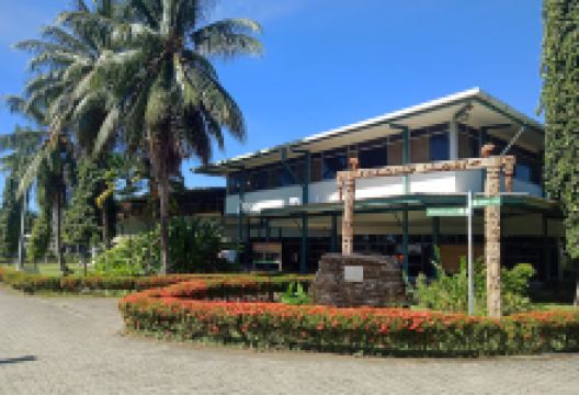 Kalibobo Light House景点图片