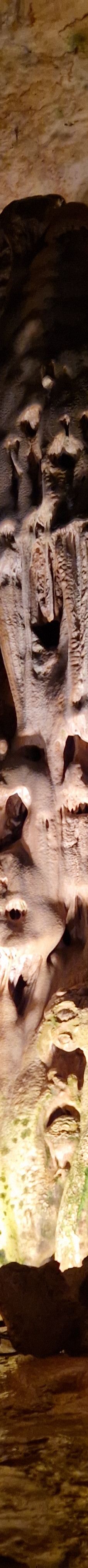 Grotte Saint-Marcel-比东