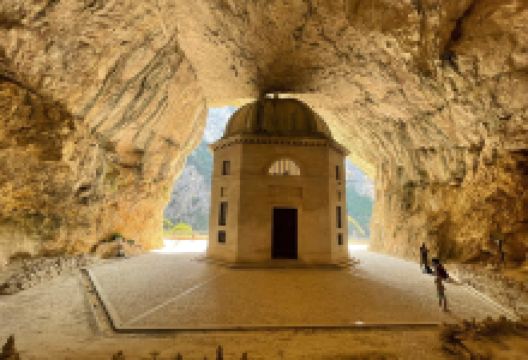 Tempio del Valadier景点图片