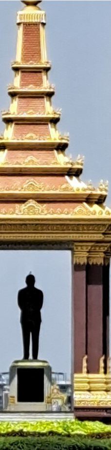 西哈努克铜像纪念堂-金边